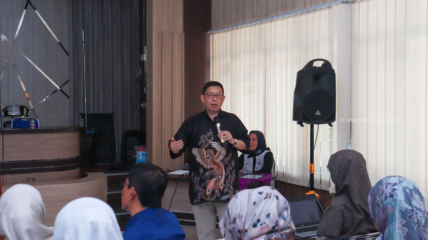 direktorat-akademik-dan-kerja-sama-universitas-galuh-gelar-workshop-penguatan-riset-publikasi-internasional-dan-kurikulum-berstandar-global-1